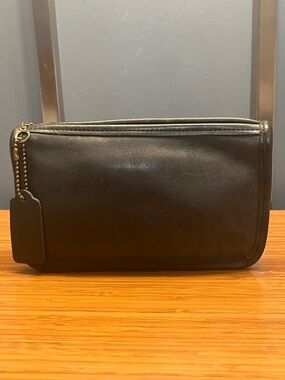 Vintage Coach Chunky Pouch bag